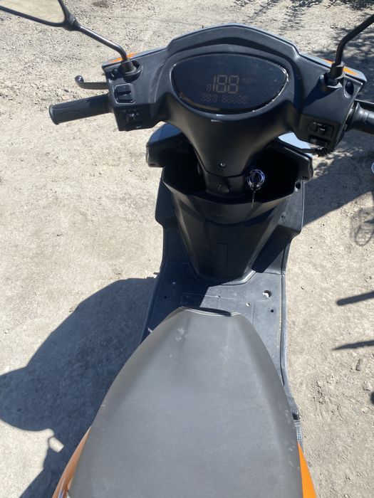 Продам. Мопед м 11