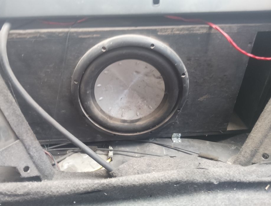 Продам Сабурофер