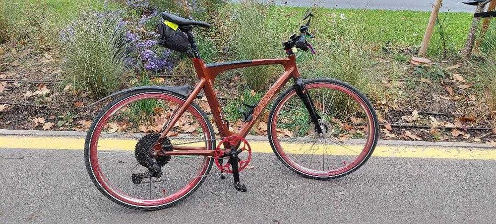 Bicicleta AVENUE AIRBASE 28''