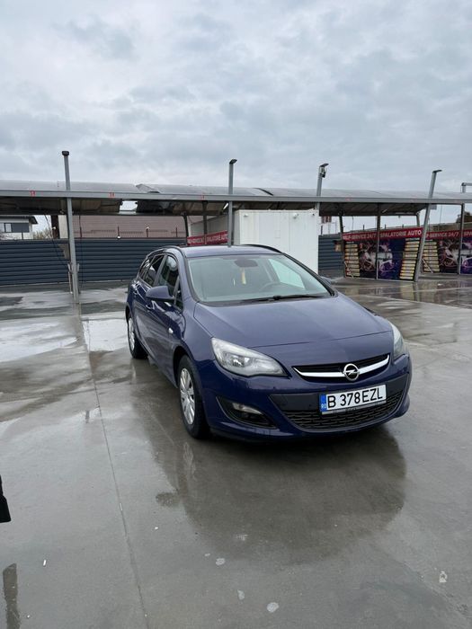 Opel Astra J eco 2015  full 1.6 diesel Incalzire Volan/Scaun / Jante /