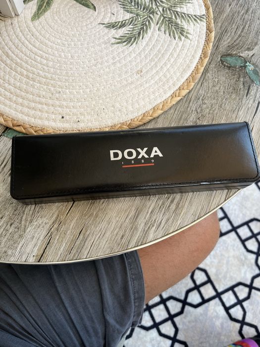 Златен часовник Doxa 18k