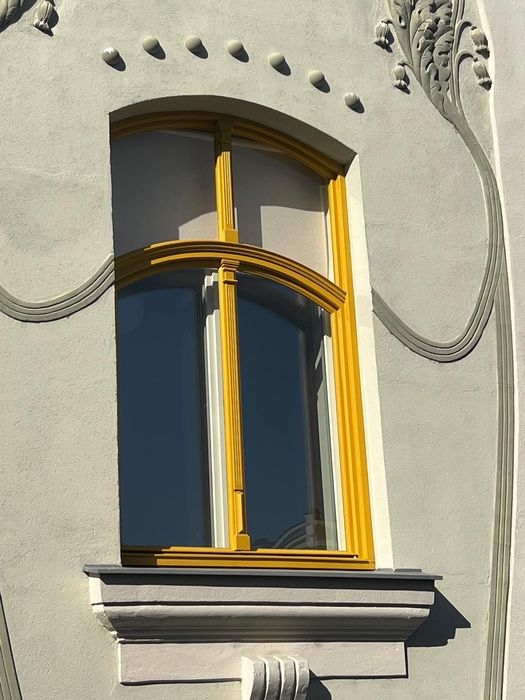 Ferestre din lemn stratificat-stejar, cireș, pin, meranti, nuc, paltin