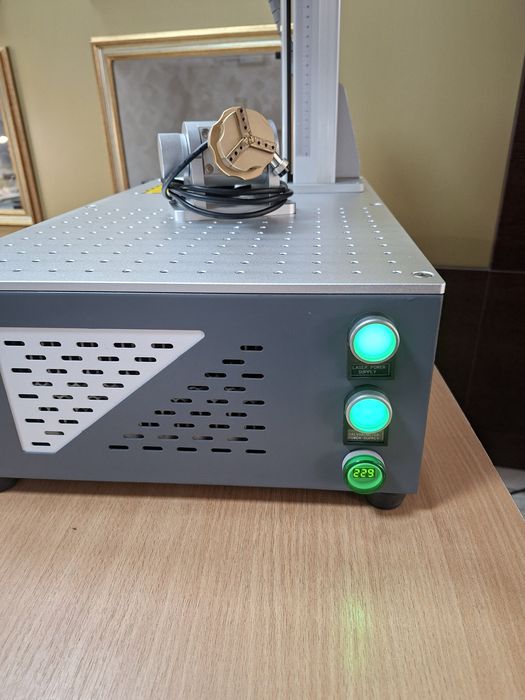 Aparat de gravat cu laser max 30X cu Rotary tool
