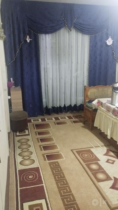 Yunusobod 15 kv 2 xonali uy sotiladi srochno
