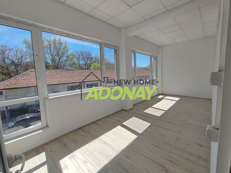 Дава се под наем Промишлена сграда в с. Браниполе, Област Пловдив - 730 кв.м за 2920 € - Снимка #11