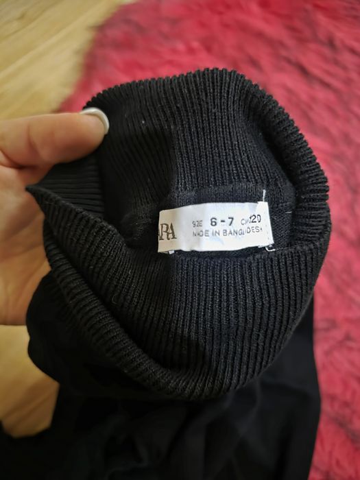 Водолазка Zara 6-7 лет состояние отличное