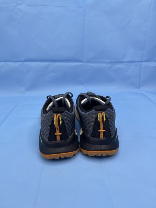 Маратонки Puma.