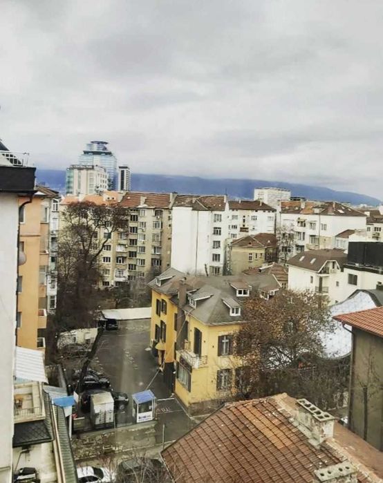 Дава се под наем Двустаен апартамент в София, Център - 70 кв.м за 800 € - Снимка #17