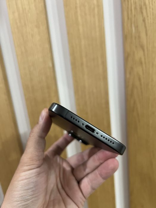 Iphone 15 pro max 256gb black titanium