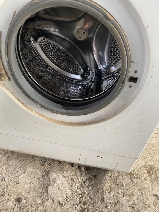Продам стиральную машину
