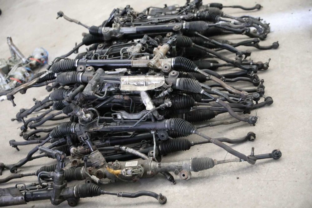 Рулевой рейка на легковой авто