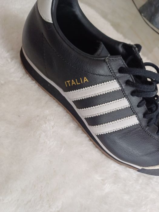 Adidaşi de barbați originali