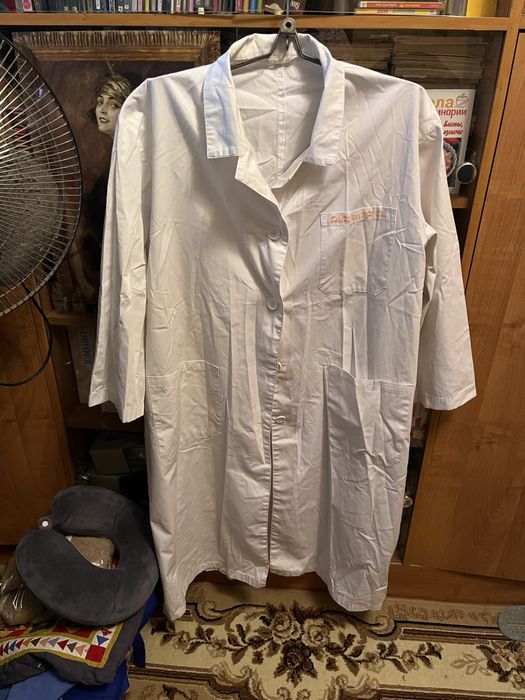 Продаю скатерть, покрывало, халаты