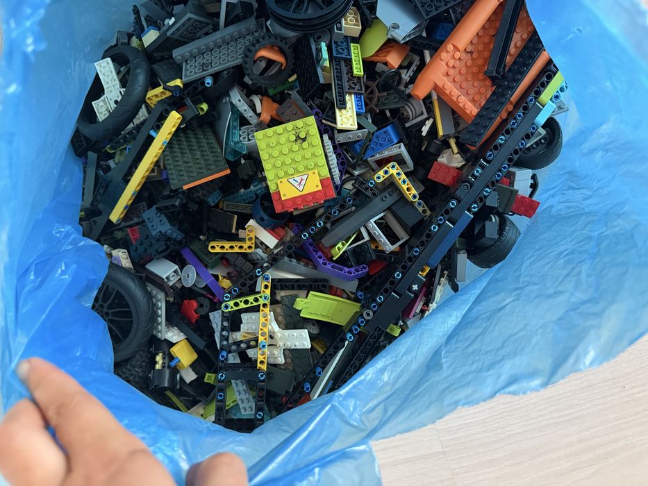 Продам лего конструкторы
