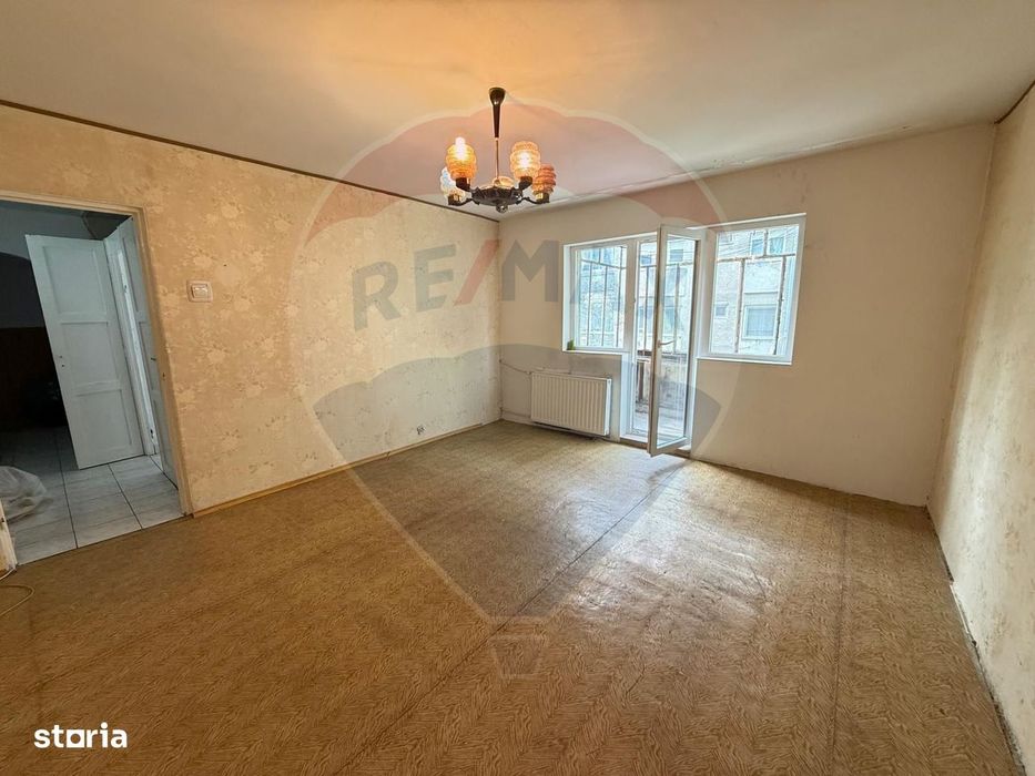 De vânzare apartament 2 camere , Etaj 1, Str. Moldovei, Rogerius