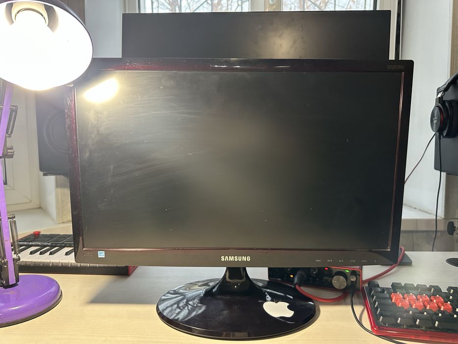 Монитор samsung 21,5 дюйма 60гц