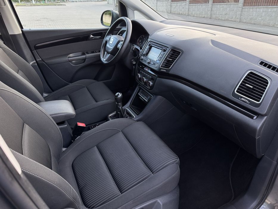 Seat alhambra 7 locuri 2013 stare impecabila !