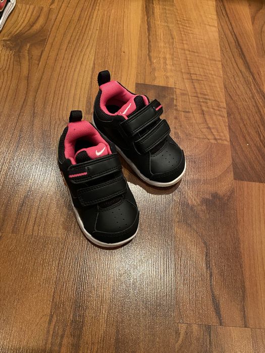 Adidasi noi nr 20 originali