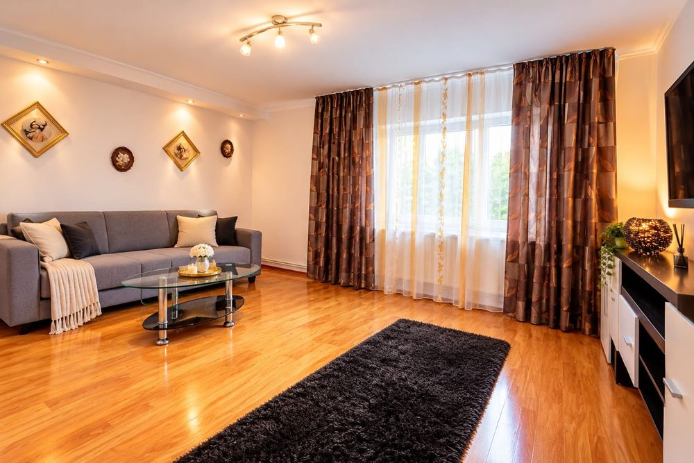 Apart. Regim hotelier