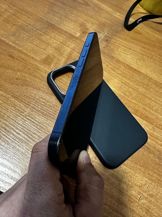 Продам Apple 15 pro 128g