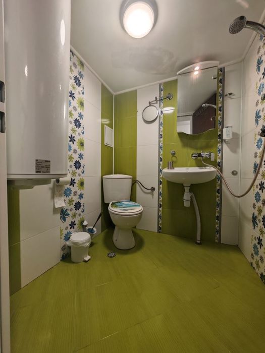 Продава се Двустаен апартамент в Бургас, Възраждане - 92 кв.м за 948 €/кв.м - Снимка #3