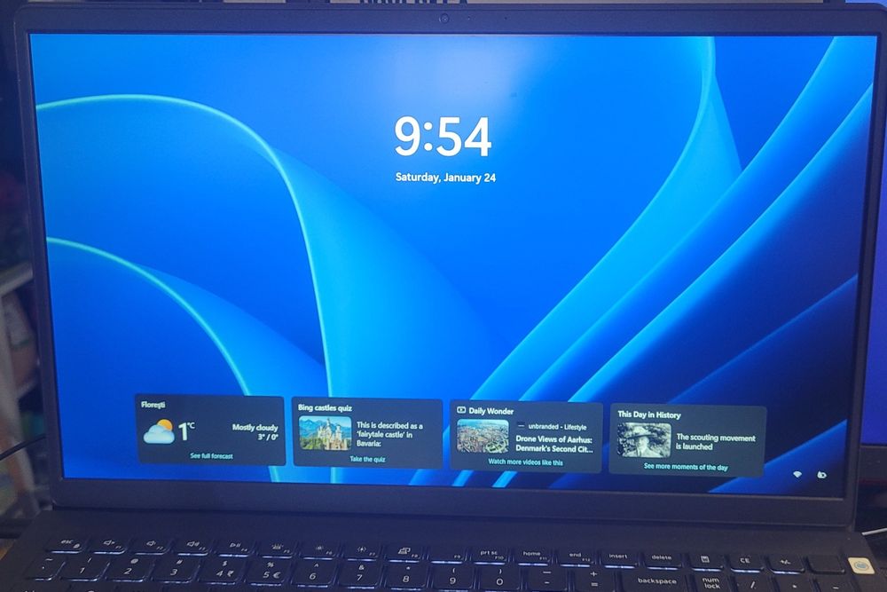 Instalez Microsoft Office și Windows