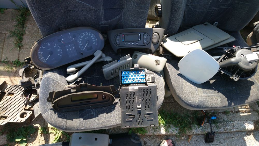 На части Рено Сценик1.9 ДЦИ 2000г. Renault Scenic 1.9 DCI