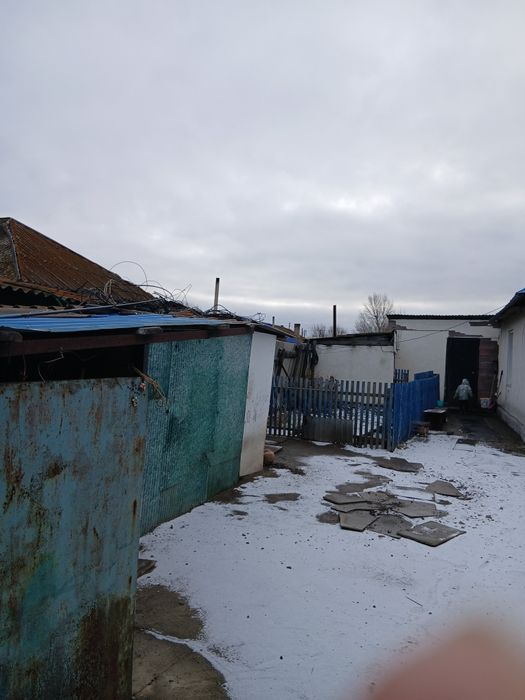 Продам пол дома в 2х квартирном доме