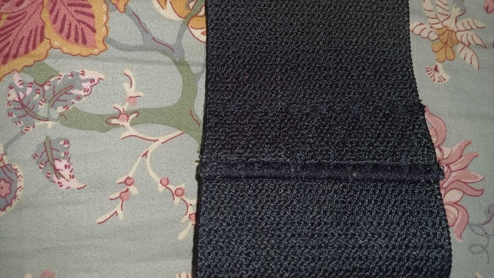 NIKE  ластик за тренировки S