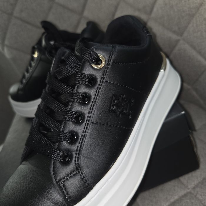 Tommy  Hilfiger 35 размер