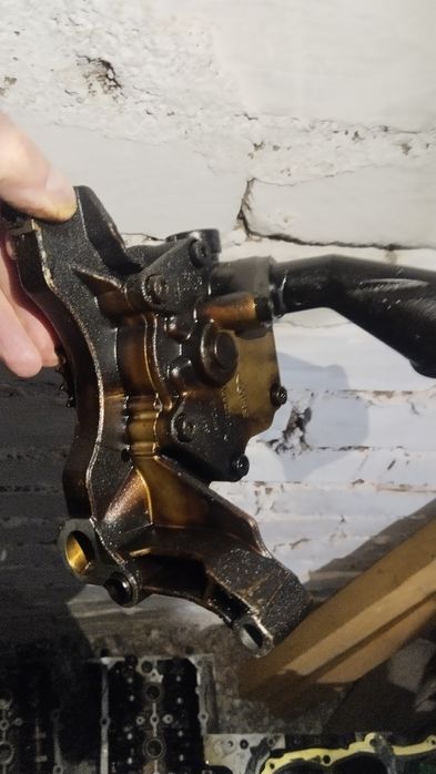 Продам двигатель в разборе.