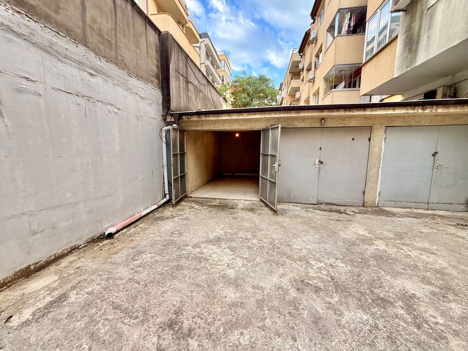 Гараж под наем Варна Чаталджа