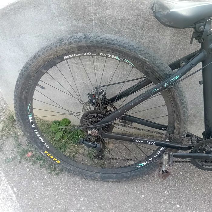 Vand bicicleta. Uitativa in descriere