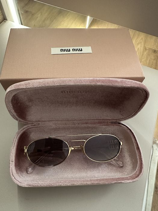 Слънчеви очила Miu Miu