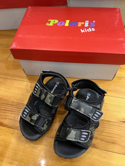 Кроссовки сандали