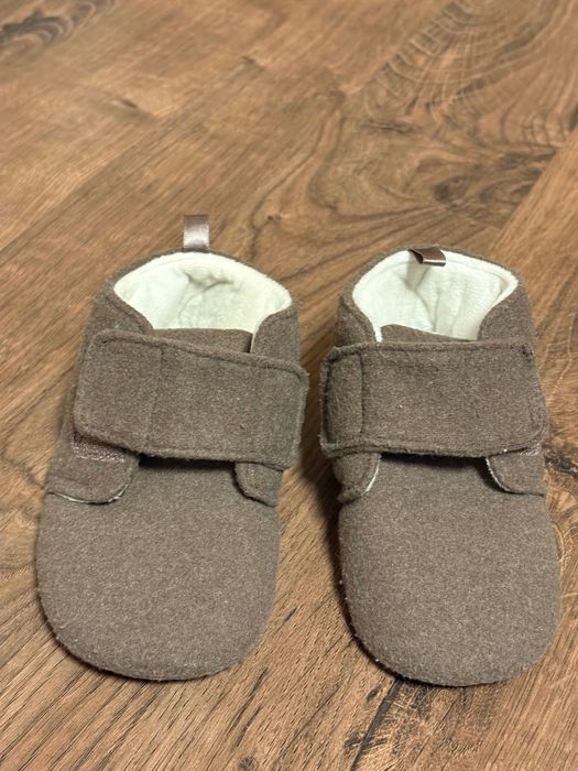 Домашни пантофи HM