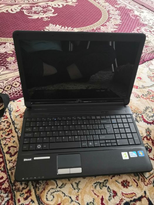 Продается HP ноутбук в рабочем состоянии