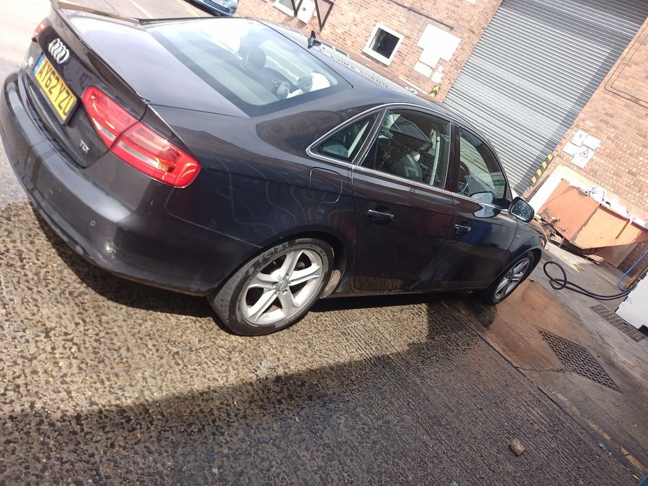 AUDI A4 2012 — imagine 2