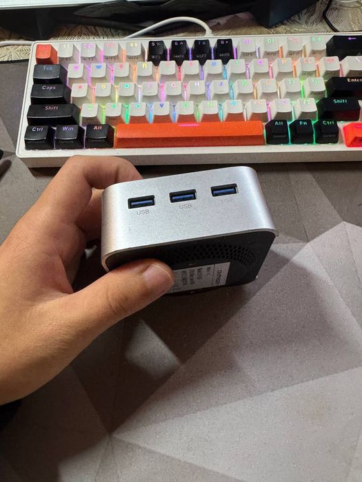 Mini pc. Intel n100cpu.