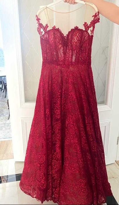 Продам платье от турецкого дизайнера Tarik Edyz