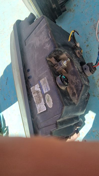 Фара би лед ивеко стралес