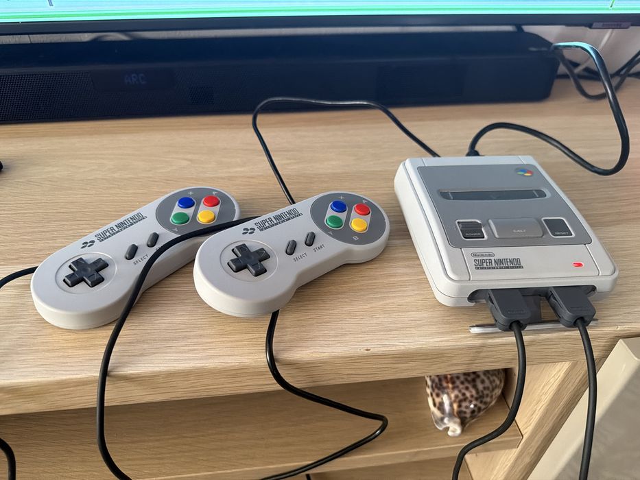 nintendo classic mini (snes)