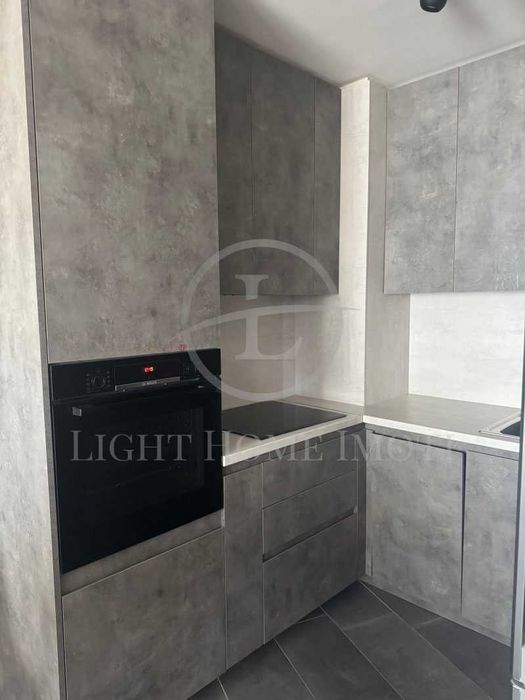 Продава се Двустаен апартамент в Пловдив, Остромила - 67 кв.м за 2202 €/кв.м - Снимка #2