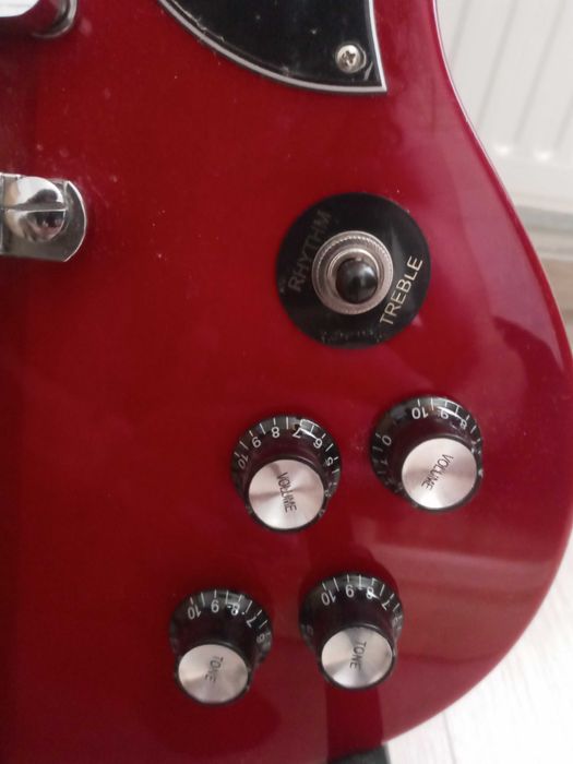 Електрическа китара - HB DC 580 CH