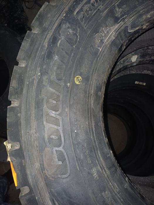 Шины 225*75*R17.5