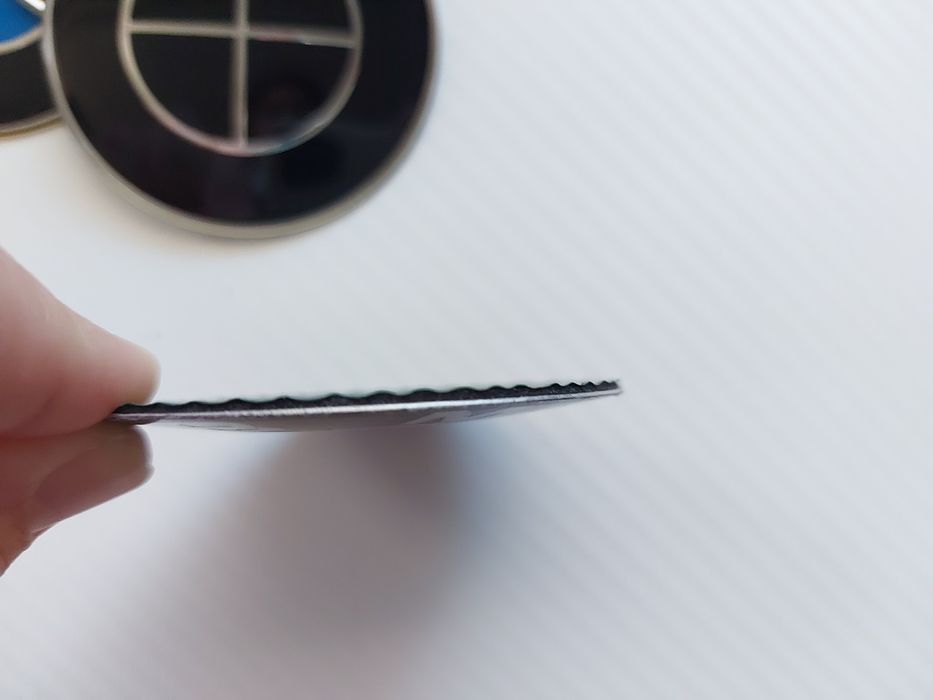 Алуминиева емблема тип люспа за Бмв е46 комби BMW e46 touring