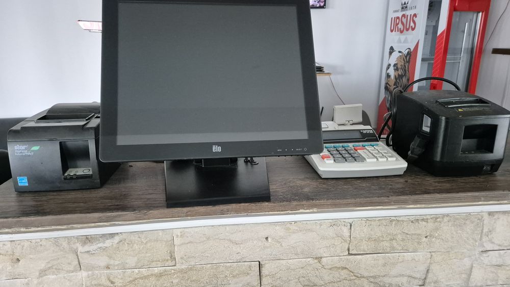 Sistem operare cu monitor touch,unitate,casa de marcat, 2 imprimante.