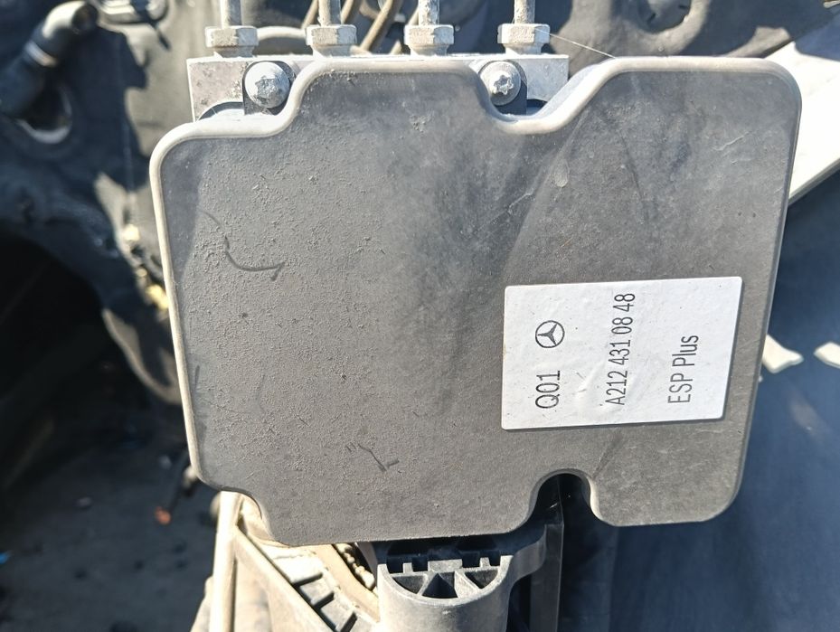 Pompa ABS W212 s212 A2124310848