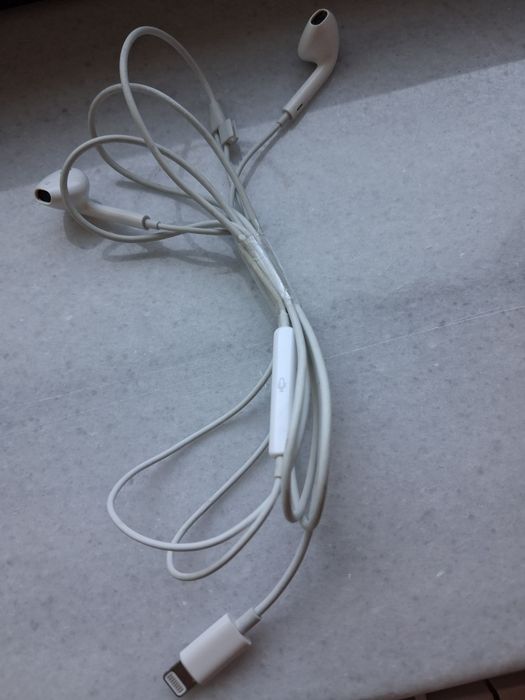 Căști iphone de vânzare
