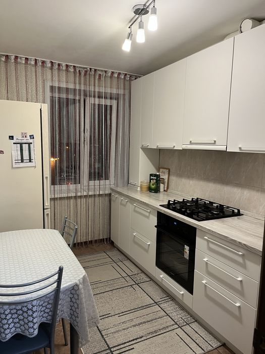 Продам 3 комнатную квартиру